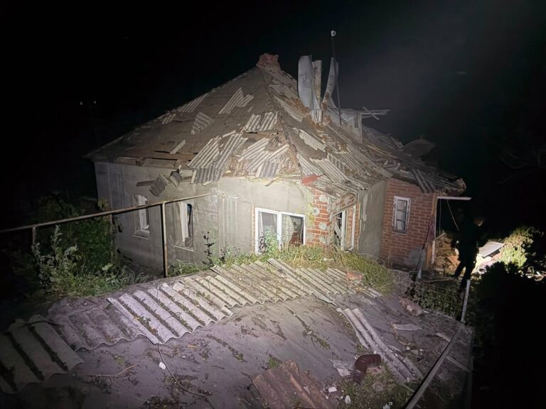 РФ скинула КАБи на Ізюм: четверо поранених