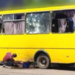 Росіяни атакували автобус у Херсоні, є поранені