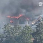 Росіяни вдарили по Одещині, палає будинок