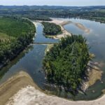 Румунія підірве скелю на Дунаї для порятунку АЕС
