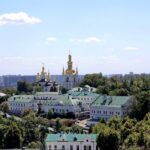 Швейцарія допоможе відновити Лавру після російського удару