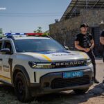 У Києві 17-річний хлопець порізав ножем поліцейського